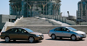 Nissan Primera სედანი