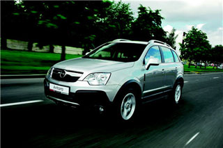 Opel Antara.