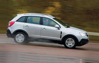 Opel Antara.