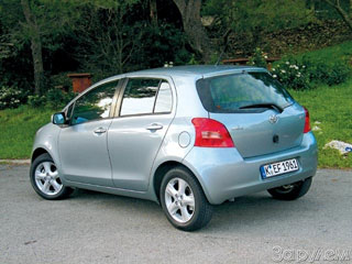 Toyota Yaris 5 дверей