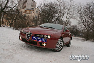 Alfa Romeo Brera.