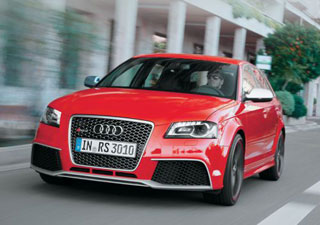 AUDI RS3.