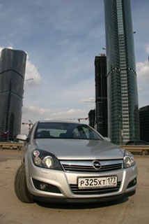 Opel Astra Sedan