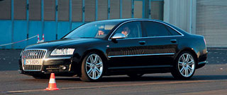 Audi S8.