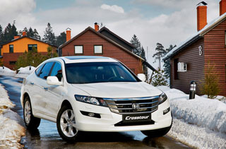 Honda Crosstour.