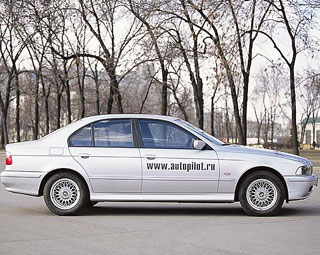 BMW 5 სერიის სედანი