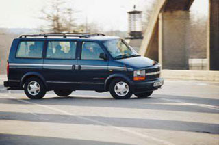 Chevrolet astro.