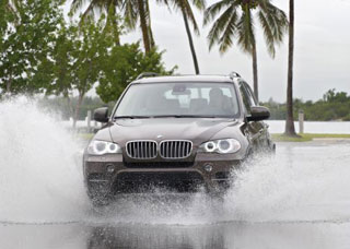BMW X5.