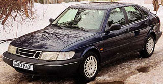 Saab 900