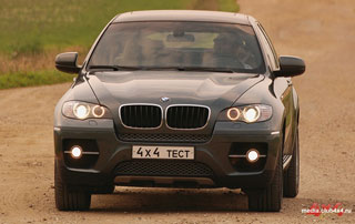 BMW X6.