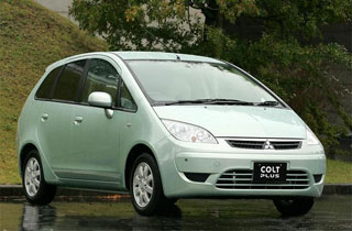 Mitsubishi Colt 5 usi