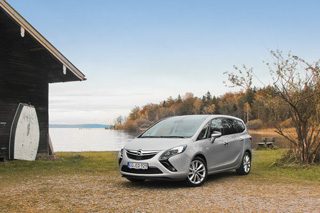 Opel Zafira Tourer.