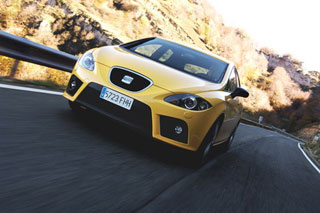 SEAT LEON كوبرا R