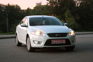 Ford Mondeo სედანი