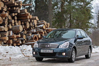 Nissan Almera (Pulsar) სედანი