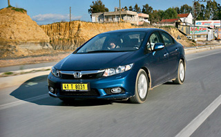 Honda cívica sedán