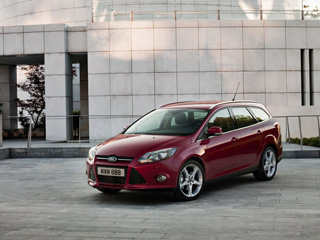 Ford Focus სედანი.